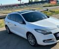 Белый Рено Меган, объемом двигателя 1.5 л и пробегом 289 тыс. км за 8000 $, фото 4 на Automoto.ua