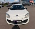Белый Рено Меган, объемом двигателя 1.4 л и пробегом 250 тыс. км за 6300 $, фото 14 на Automoto.ua