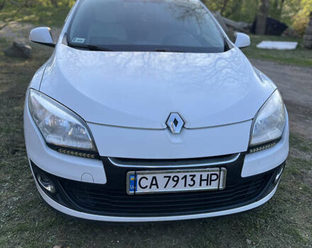 Білий Рено Меган, об'ємом двигуна 1.46 л та пробігом 297 тис. км за 7200 $, фото 33 на Automoto.ua