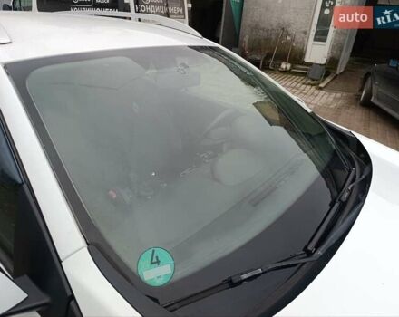 Белый Рено Меган, объемом двигателя 1.46 л и пробегом 292 тыс. км за 6500 $, фото 16 на Automoto.ua