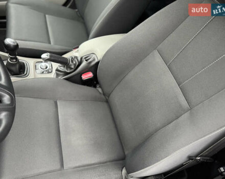 Білий Рено Меган, об'ємом двигуна 1.6 л та пробігом 235 тис. км за 7500 $, фото 17 на Automoto.ua
