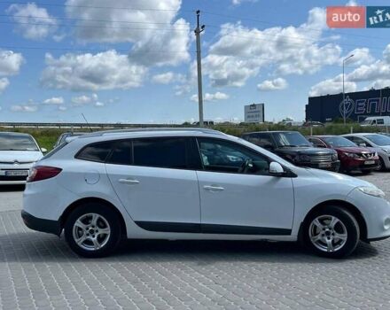 Белый Рено Меган, объемом двигателя 1.5 л и пробегом 195 тыс. км за 6490 $, фото 3 на Automoto.ua