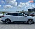 Белый Рено Меган, объемом двигателя 1.5 л и пробегом 195 тыс. км за 6490 $, фото 3 на Automoto.ua