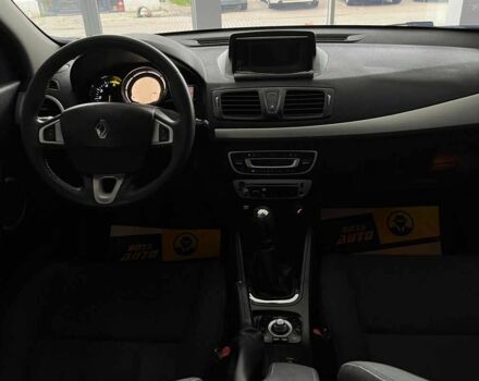 Белый Рено Меган, объемом двигателя 1.5 л и пробегом 256 тыс. км за 7350 $, фото 19 на Automoto.ua