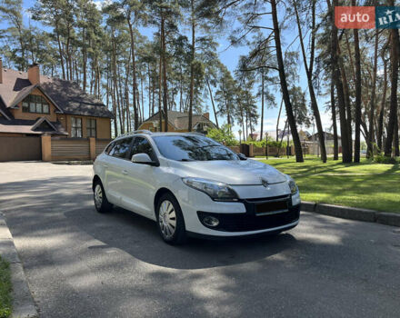 Білий Рено Меган, об'ємом двигуна 1.5 л та пробігом 210 тис. км за 6200 $, фото 27 на Automoto.ua