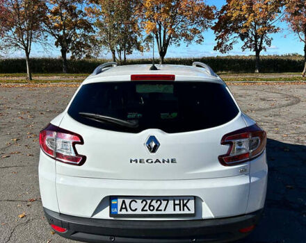 Белый Рено Меган, объемом двигателя 1.5 л и пробегом 277 тыс. км за 7700 $, фото 5 на Automoto.ua