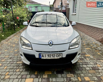 Білий Рено Меган, об'ємом двигуна 1.5 л та пробігом 95 тис. км за 6300 $, фото 5 на Automoto.ua