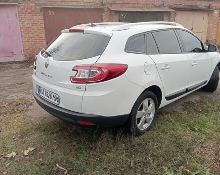 Белый Рено Меган, объемом двигателя 1.5 л и пробегом 233 тыс. км за 7800 $, фото 4 на Automoto.ua