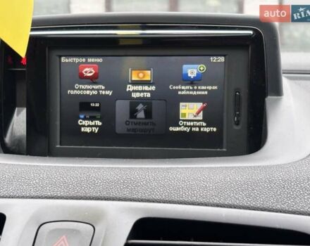 Білий Рено Меган, об'ємом двигуна 1.46 л та пробігом 265 тис. км за 6990 $, фото 67 на Automoto.ua