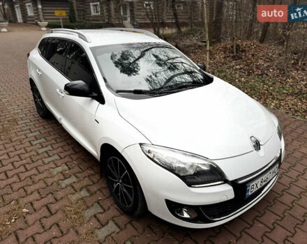Білий Рено Меган, об'ємом двигуна 1.5 л та пробігом 260 тис. км за 8000 $, фото 11 на Automoto.ua