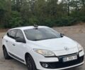 Білий Рено Меган, об'ємом двигуна 1.5 л та пробігом 250 тис. км за 5611 $, фото 1 на Automoto.ua
