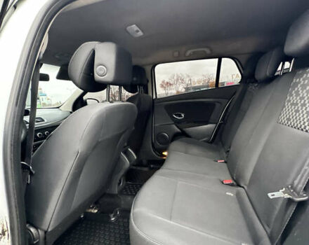 Белый Рено Меган, объемом двигателя 1.5 л и пробегом 231 тыс. км за 6800 $, фото 13 на Automoto.ua