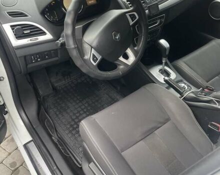 Белый Рено Меган, объемом двигателя 1.46 л и пробегом 273 тыс. км за 7300 $, фото 5 на Automoto.ua