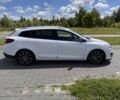 Белый Рено Меган, объемом двигателя 1.6 л и пробегом 228 тыс. км за 8100 $, фото 3 на Automoto.ua