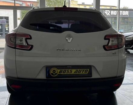 Белый Рено Меган, объемом двигателя 1.5 л и пробегом 256 тыс. км за 7350 $, фото 5 на Automoto.ua