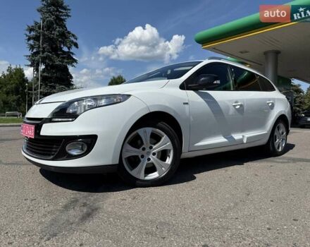 Белый Рено Меган, объемом двигателя 1.5 л и пробегом 225 тыс. км за 7699 $, фото 2 на Automoto.ua