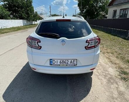 Белый Рено Меган, объемом двигателя 1.5 л и пробегом 247 тыс. км за 6100 $, фото 2 на Automoto.ua