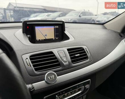 Белый Рено Меган, объемом двигателя 1.46 л и пробегом 271 тыс. км за 6500 $, фото 37 на Automoto.ua