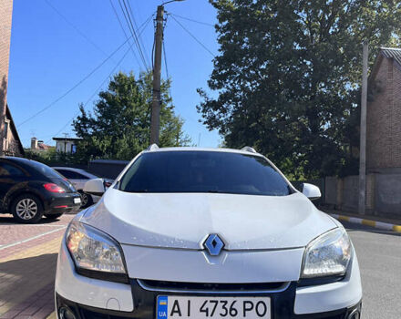 Білий Рено Меган, об'ємом двигуна 1.46 л та пробігом 303 тис. км за 7200 $, фото 1 на Automoto.ua