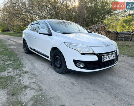 Білий Рено Меган, об'ємом двигуна 1.46 л та пробігом 297 тис. км за 7200 $, фото 22 на Automoto.ua