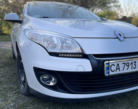 Білий Рено Меган, об'ємом двигуна 1.46 л та пробігом 297 тис. км за 7200 $, фото 37 на Automoto.ua