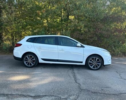 Белый Рено Меган, объемом двигателя 1.5 л и пробегом 3 тыс. км за 7200 $, фото 6 на Automoto.ua