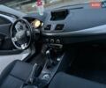 Белый Рено Меган, объемом двигателя 1.5 л и пробегом 260 тыс. км за 6999 $, фото 11 на Automoto.ua