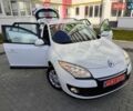 Білий Рено Меган, об'ємом двигуна 1.46 л та пробігом 250 тис. км за 6999 $, фото 74 на Automoto.ua