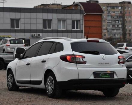 Белый Рено Меган, объемом двигателя 1.5 л и пробегом 231 тыс. км за 6950 $, фото 3 на Automoto.ua