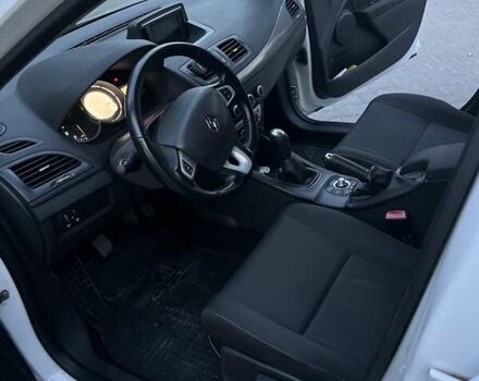 Белый Рено Меган, объемом двигателя 1.5 л и пробегом 260 тыс. км за 6999 $, фото 10 на Automoto.ua