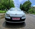 Белый Рено Меган, объемом двигателя 1.5 л и пробегом 250 тыс. км за 7800 $, фото 1 на Automoto.ua