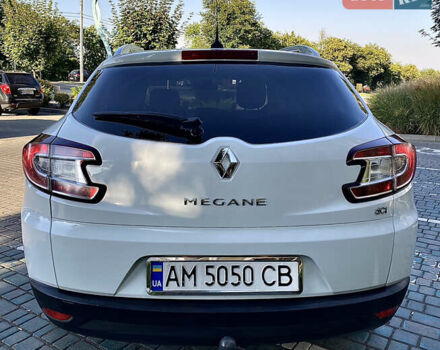 Білий Рено Меган, об'ємом двигуна 1.5 л та пробігом 299 тис. км за 7700 $, фото 4 на Automoto.ua