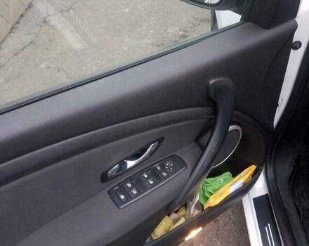 Белый Рено Меган, объемом двигателя 1.46 л и пробегом 238 тыс. км за 7600 $, фото 8 на Automoto.ua