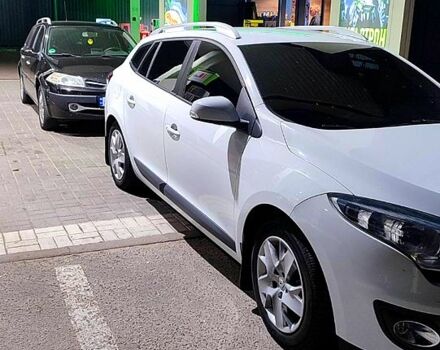 Білий Рено Меган, об'ємом двигуна 1.5 л та пробігом 270 тис. км за 8000 $, фото 1 на Automoto.ua
