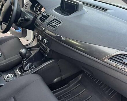 Белый Рено Меган, объемом двигателя 1.5 л и пробегом 310 тыс. км за 8300 $, фото 25 на Automoto.ua