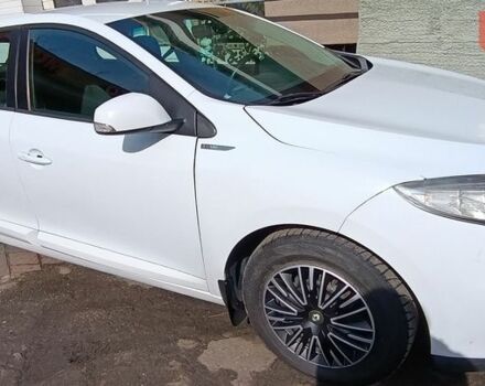 Білий Рено Меган, об'ємом двигуна 1.6 л та пробігом 197 тис. км за 7500 $, фото 3 на Automoto.ua