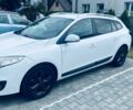 Білий Рено Меган, об'ємом двигуна 1.5 л та пробігом 234 тис. км за 6808 $, фото 4 на Automoto.ua
