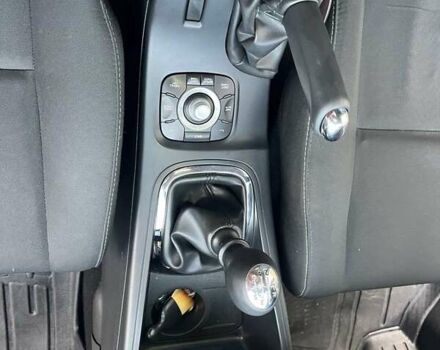 Белый Рено Меган, объемом двигателя 1.5 л и пробегом 310 тыс. км за 8300 $, фото 29 на Automoto.ua