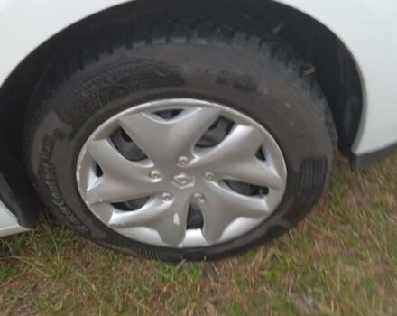 Белый Рено Меган, объемом двигателя 1.5 л и пробегом 200 тыс. км за 7600 $, фото 11 на Automoto.ua