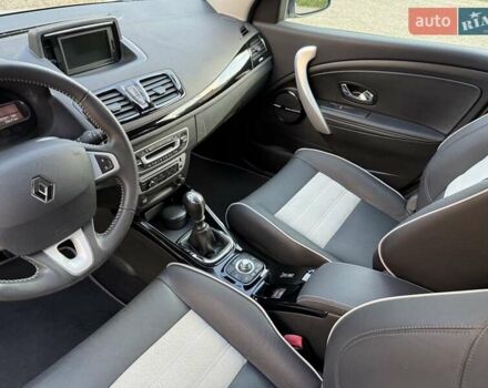 Белый Рено Меган, объемом двигателя 1.5 л и пробегом 225 тыс. км за 7699 $, фото 154 на Automoto.ua