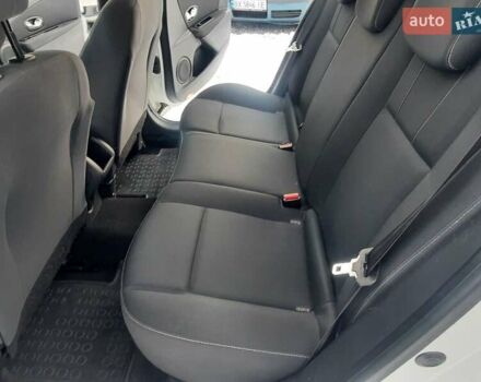 Білий Рено Меган, об'ємом двигуна 1.5 л та пробігом 254 тис. км за 7699 $, фото 17 на Automoto.ua