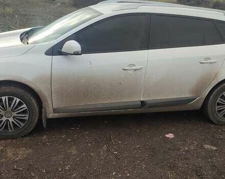 Белый Рено Меган, объемом двигателя 1.5 л и пробегом 210 тыс. км за 7200 $, фото 7 на Automoto.ua