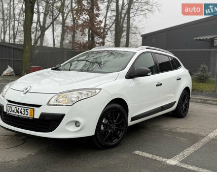 Білий Рено Меган, об'ємом двигуна 1.6 л та пробігом 235 тис. км за 7500 $, фото 1 на Automoto.ua