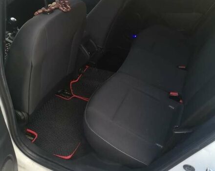 Білий Рено Меган, об'ємом двигуна 1.5 л та пробігом 240 тис. км за 7650 $, фото 6 на Automoto.ua