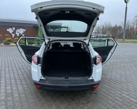 Белый Рено Меган, объемом двигателя 1.5 л и пробегом 250 тыс. км за 7700 $, фото 4 на Automoto.ua