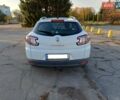 Белый Рено Меган, объемом двигателя 1.5 л и пробегом 271 тыс. км за 8000 $, фото 1 на Automoto.ua