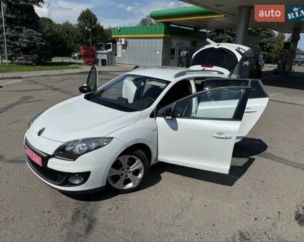 Белый Рено Меган, объемом двигателя 1.5 л и пробегом 225 тыс. км за 7699 $, фото 76 на Automoto.ua