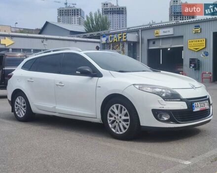 Белый Рено Меган, объемом двигателя 1.46 л и пробегом 266 тыс. км за 8000 $, фото 6 на Automoto.ua