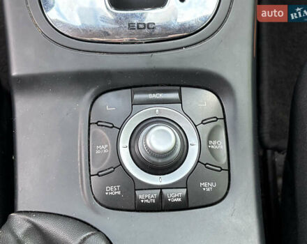 Білий Рено Меган, об'ємом двигуна 1.46 л та пробігом 260 тис. км за 7099 $, фото 13 на Automoto.ua