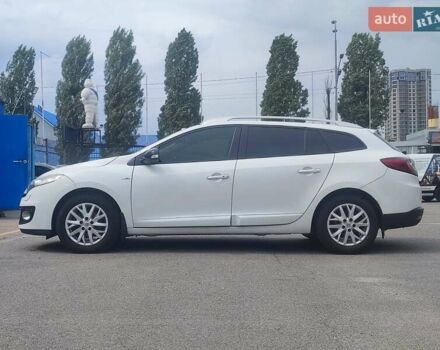 Белый Рено Меган, объемом двигателя 1.46 л и пробегом 266 тыс. км за 8000 $, фото 3 на Automoto.ua